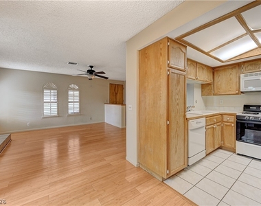 4096 Crete Lane - Photo Thumbnail 11