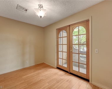 4096 Crete Lane - Photo Thumbnail 10