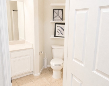 7115 S Durango Drive - Photo Thumbnail 11