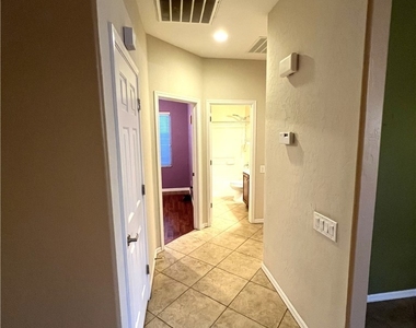 4205 Gliding Gulls Avenue - Photo Thumbnail 28
