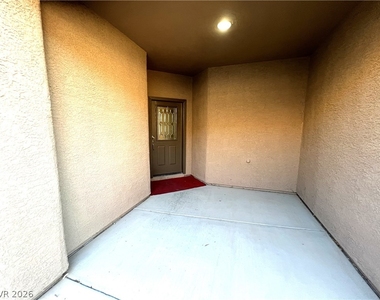 4205 Gliding Gulls Avenue - Photo Thumbnail 3