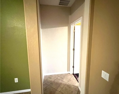 4205 Gliding Gulls Avenue - Photo Thumbnail 20