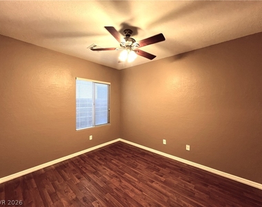 4205 Gliding Gulls Avenue - Photo Thumbnail 32
