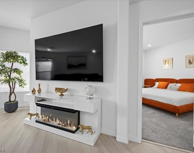 7411 Legacy Point Street - Photo Thumbnail 15