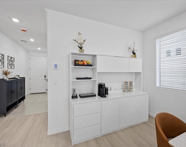7411 Legacy Point Street - Photo Thumbnail 13