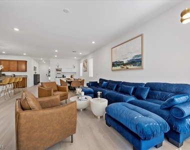 7411 Legacy Point Street - Photo Thumbnail 5