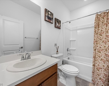 7411 Legacy Point Street - Photo Thumbnail 40