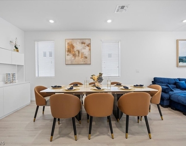 7411 Legacy Point Street - Photo Thumbnail 9