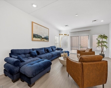 7411 Legacy Point Street - Photo Thumbnail 10