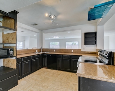 3713 San Joaquin Avenue - Photo Thumbnail 27