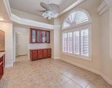 6299 Pale Pavilion Avenue - Photo Thumbnail 12