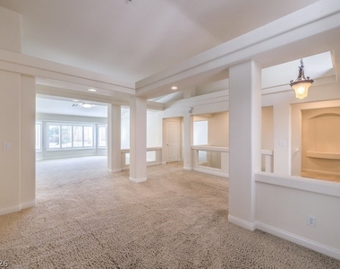 6299 Pale Pavilion Avenue - Photo Thumbnail 6