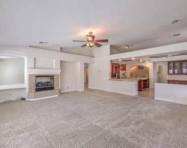 6299 Pale Pavilion Avenue - Photo Thumbnail 11