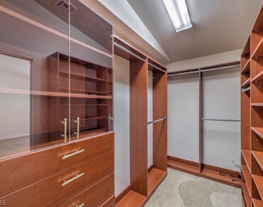 6299 Pale Pavilion Avenue - Photo Thumbnail 23