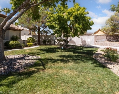8025 Cherish Avenue - Photo Thumbnail 26