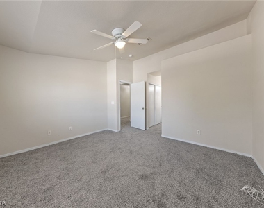 8025 Cherish Avenue - Photo Thumbnail 17
