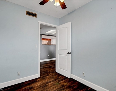 443 National Street - Photo Thumbnail 39