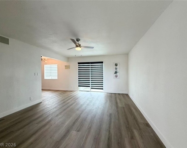 4517 Alta Drive - Photo Thumbnail 3