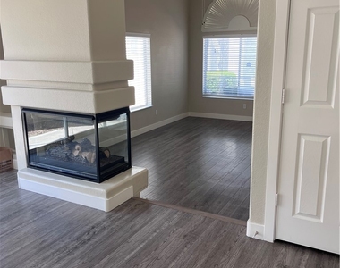 8711 Harwich Avenue - Photo Thumbnail 11