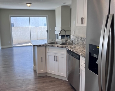 8711 Harwich Avenue - Photo Thumbnail 12