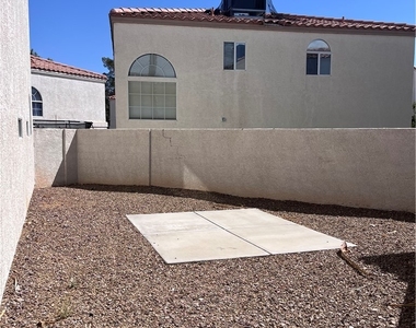 8711 Harwich Avenue - Photo Thumbnail 21