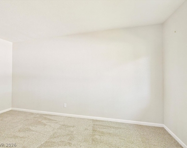 881 E Calvada Boulevard - Photo Thumbnail 25