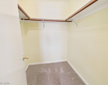 881 E Calvada Boulevard - Photo Thumbnail 37