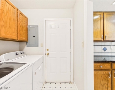 881 E Calvada Boulevard - Photo Thumbnail 21