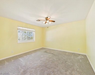 881 E Calvada Boulevard - Photo Thumbnail 34