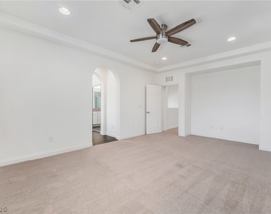 11182 Corsica Mist Avenue - Photo Thumbnail 10