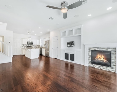 11182 Corsica Mist Avenue - Photo Thumbnail 5