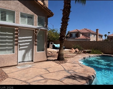 7815 Windward Road - Photo Thumbnail 10