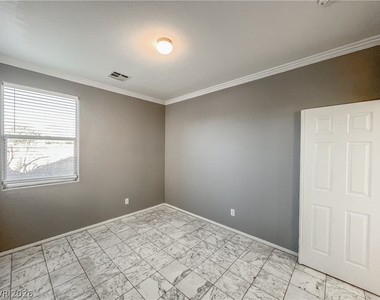 3335 Antique Rose Drive - Photo Thumbnail 11