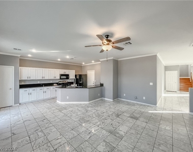 3335 Antique Rose Drive - Photo Thumbnail 14