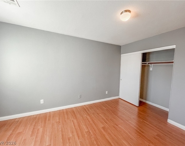 3335 Antique Rose Drive - Photo Thumbnail 36