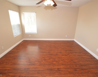 4634 Viareggio Court - Photo Thumbnail 8