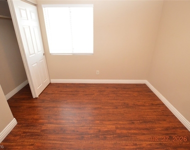4634 Viareggio Court - Photo Thumbnail 12