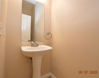 4634 Viareggio Court - Photo Thumbnail 7