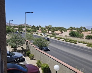 9901 Trailwood Drive - Photo Thumbnail 10