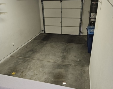 9901 Trailwood Drive - Photo Thumbnail 11