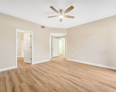 830 Carnegie Street - Photo Thumbnail 11