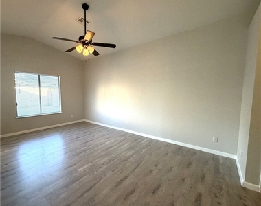 6705 Atwood Avenue - Photo Thumbnail 8