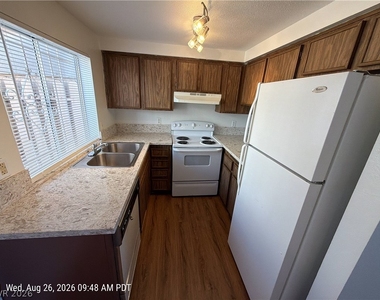 4770 Topaz Street - Photo Thumbnail 4