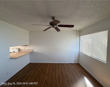 4770 Topaz Street - Photo Thumbnail 2