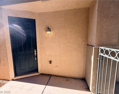 6535 Goldfield Street - Photo Thumbnail 2