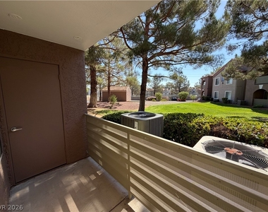 2130 Sealion Drive - Photo Thumbnail 20