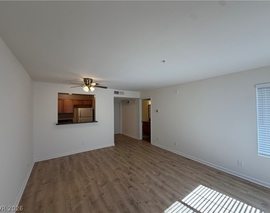 2130 Sealion Drive - Photo Thumbnail 3