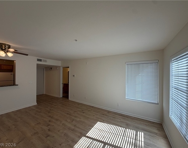 2130 Sealion Drive - Photo Thumbnail 4