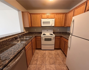 2130 Sealion Drive - Photo Thumbnail 11