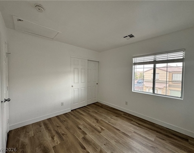 3532 Enchanted Mesa Court - Photo Thumbnail 29